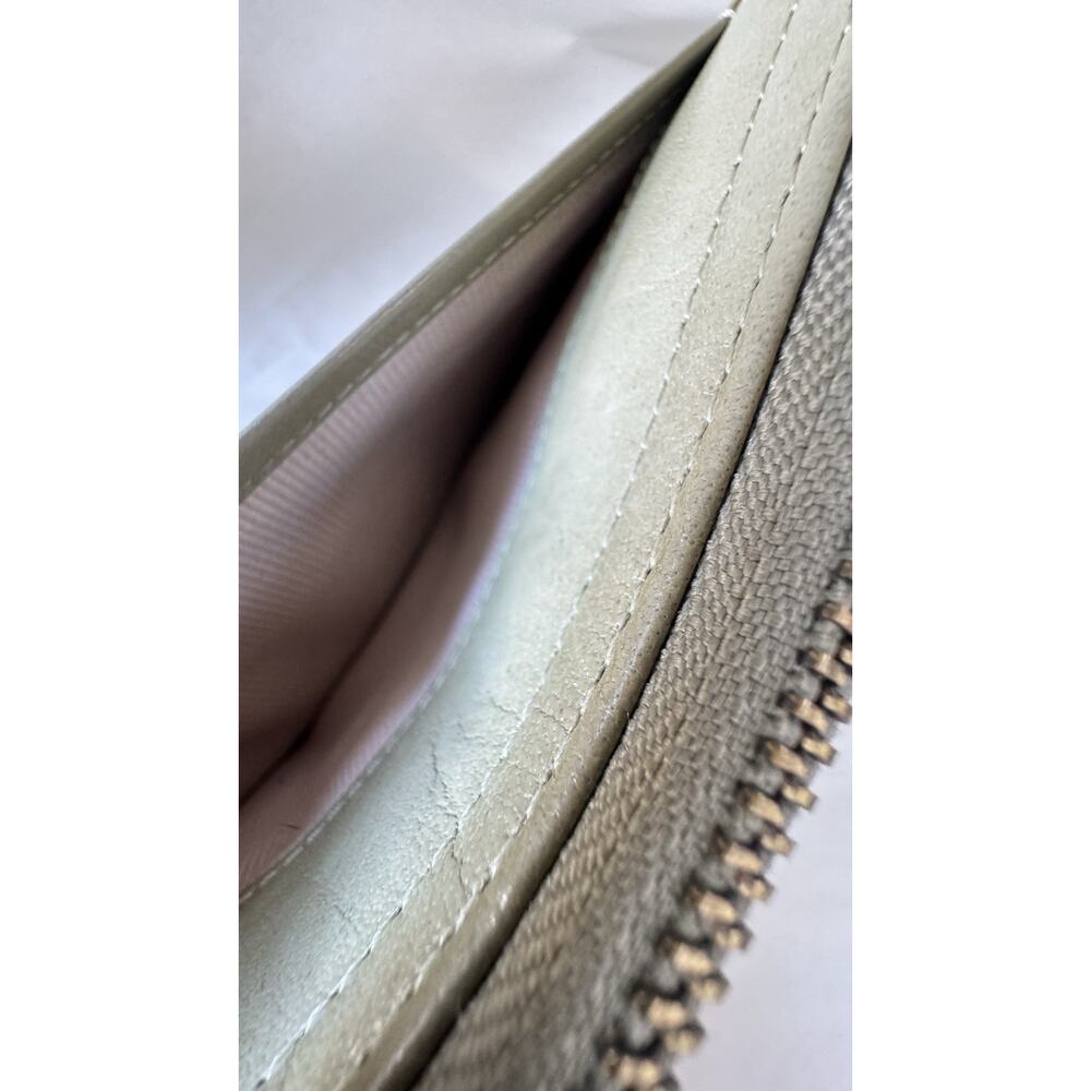 Margot New York Gabby Single Zip Around Leather Wallet Wristlet Olive Green - Picture 9 of 9